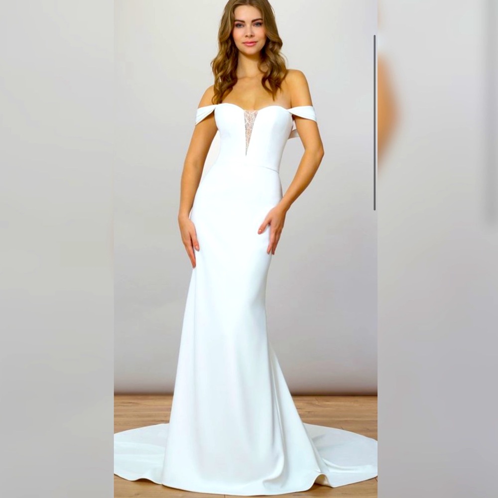 Liancarlo size 4 off the shoulder white wedding gown